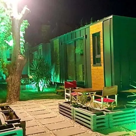 Barba Βουρλά